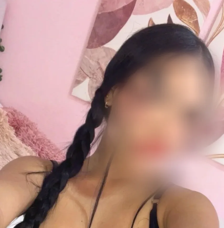 Jonna, 23