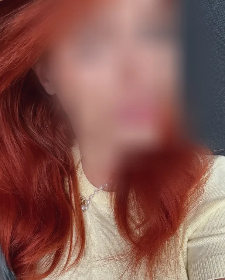 Nathalie, 31