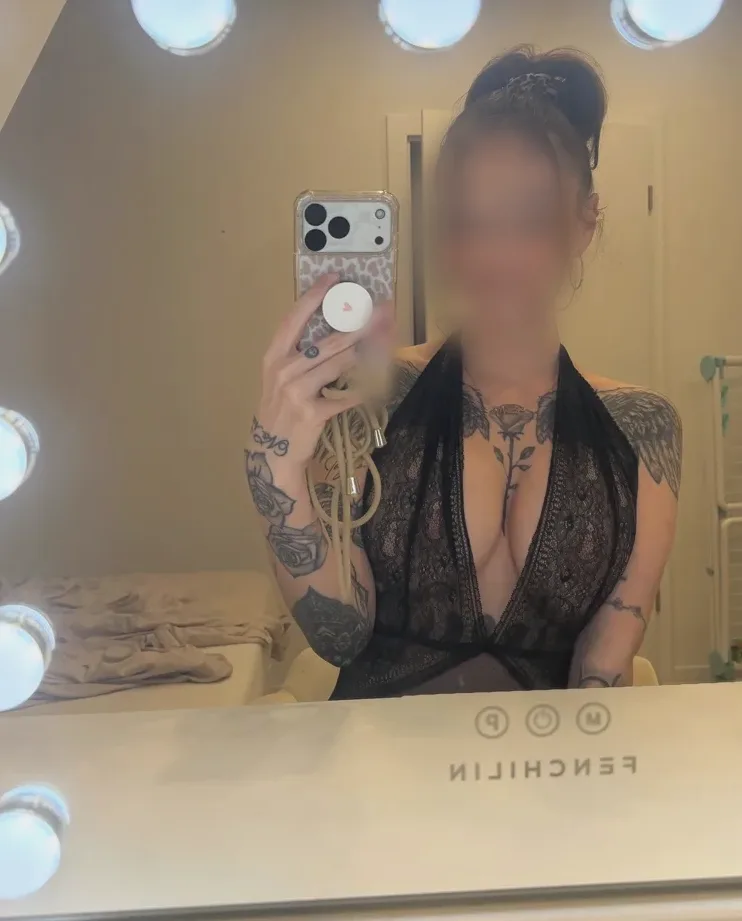 Niina, 29