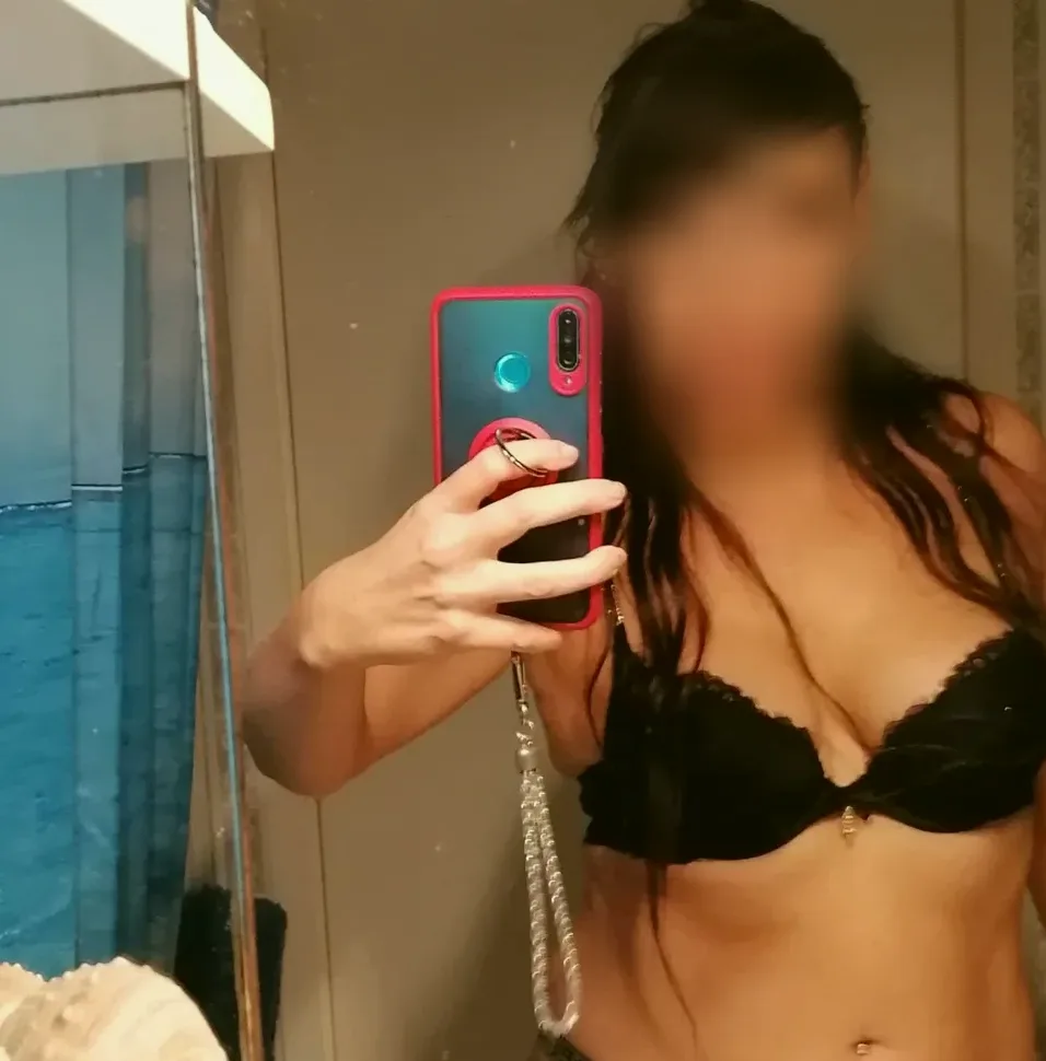 Olga, 36